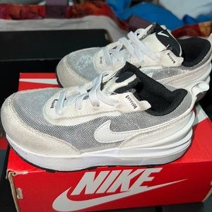 Toddler 8c Nike Waffles White